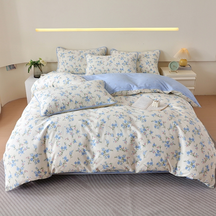 91家纺网 家纺一手货源 找家纺 羽爱家纺 2025新款A类双面全棉印花床盖套件 花叶影