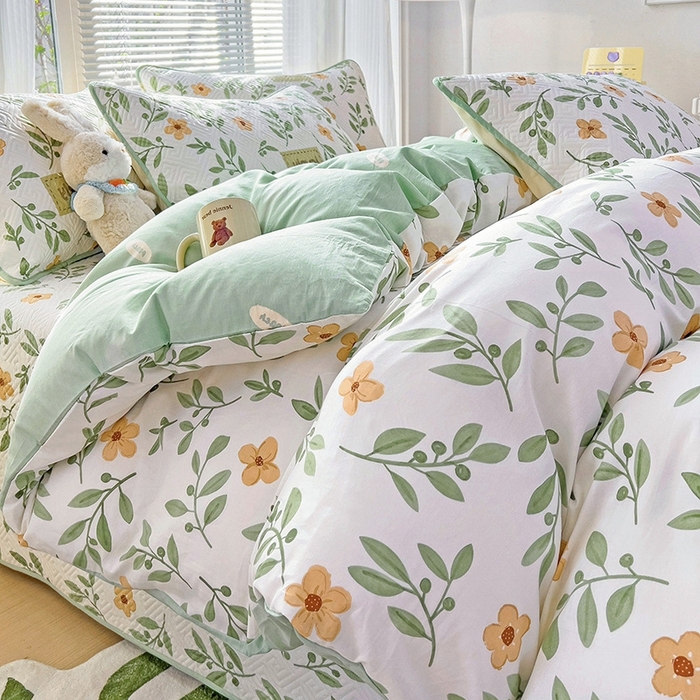 91家纺网 家纺一手货源 找家纺 羽爱家纺 2025新款A类双面全棉印花床盖套件 清新