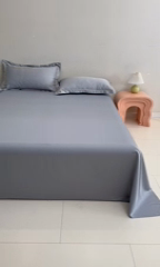 91家纺网 家纺一手货源 找家纺 七仙女家纺2025新款A类水洗真丝冰丝床单系列 梦幻家园-浅灰银