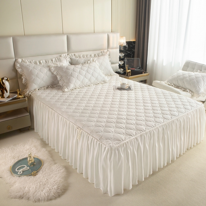 91家纺网 家纺一手货源 找家纺 忘忧草 2024新款亲肤磨毛夹棉床裙 佳人-公主白