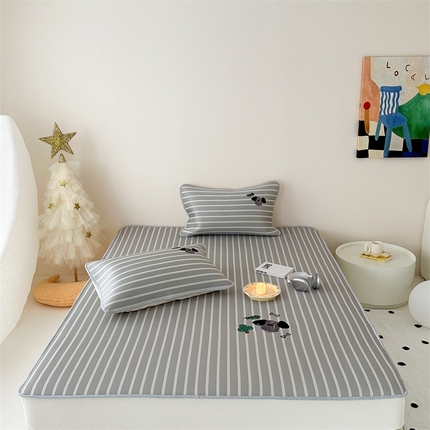 91家纺网 家纺一手货源 找家纺 （总）珺柔家纺 2024新款A类刺绣冰柔丝软凉席