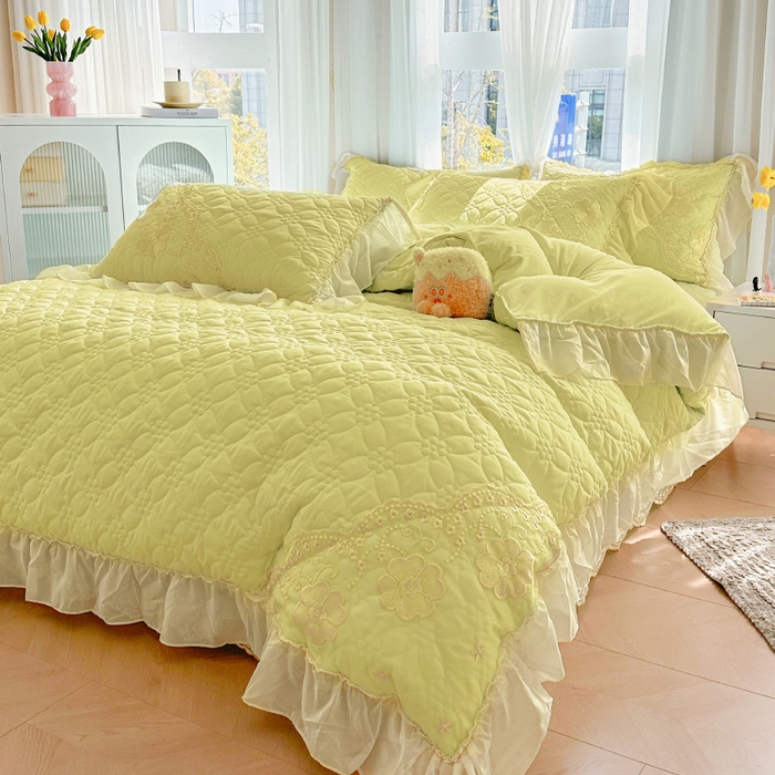 91家纺网 家纺一手货源 找家纺 罗艺轩 2024新款公主风水洗棉夹棉床裙款四件套-浪漫满屋床 浪漫满屋-元气绿