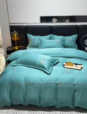 91家纺网 家纺一手货源 找家纺 宜家坊 2024春夏新品水洗天丝棉轻奢刺绣四件套水洗真丝冰丝-芸伊 宝绿