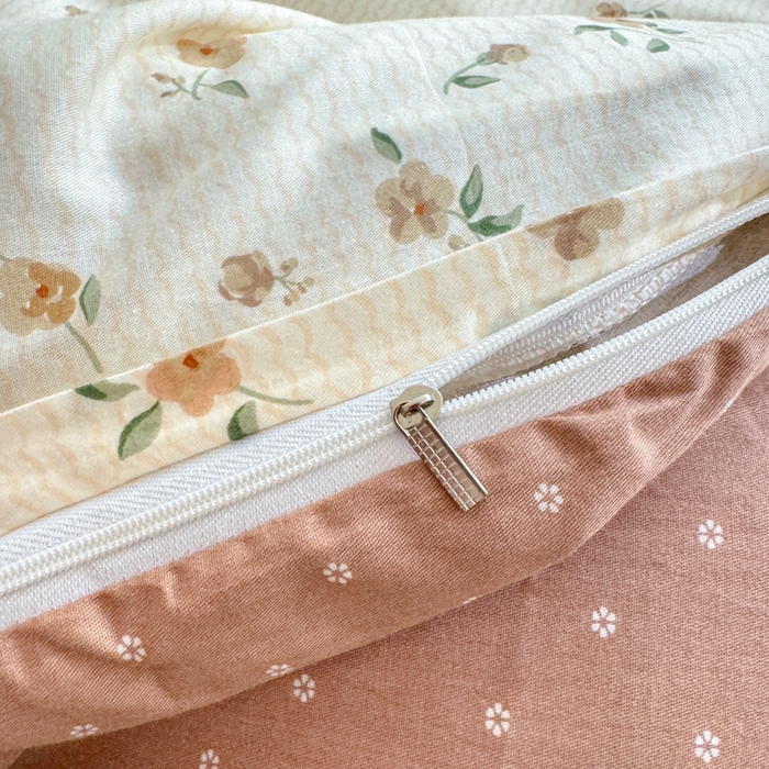 91家纺网 家纺一手货源 找家纺 清雅福 2024新款全棉13372小清新四件套和单品系列第四季 颜夕咖