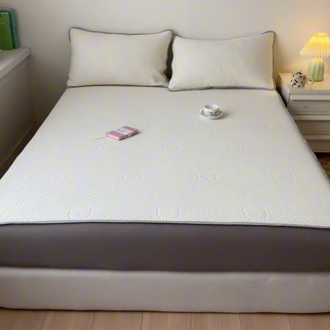 91家纺网 家纺一手货源 找家纺 吉象家纺 2024新款凉豆豆凉感软席凉席 小熊象牙白