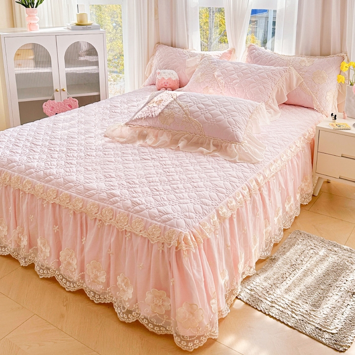 91家纺网 家纺一手货源 找家纺 罗艺轩 2024新款公主风水洗棉夹棉床裙款四件套-浪漫满屋床 浪漫满屋-少女粉