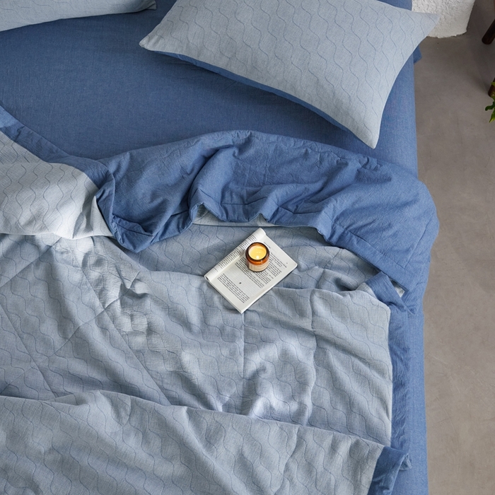 91家纺网 家纺一手货源 找家纺 （总）安莱生活 2024色织双层纱提花波浪三系列夏被及夏被四件套--斜纹波兰