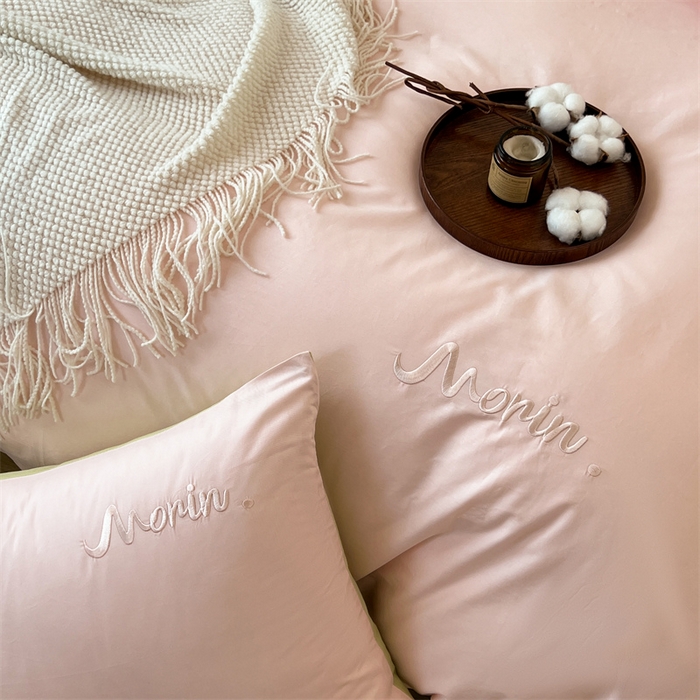 91家纺网 家纺一手货源 找家纺 多品家纺 2024新款全棉纯色双拼刺绣四件套 白玉奶绿