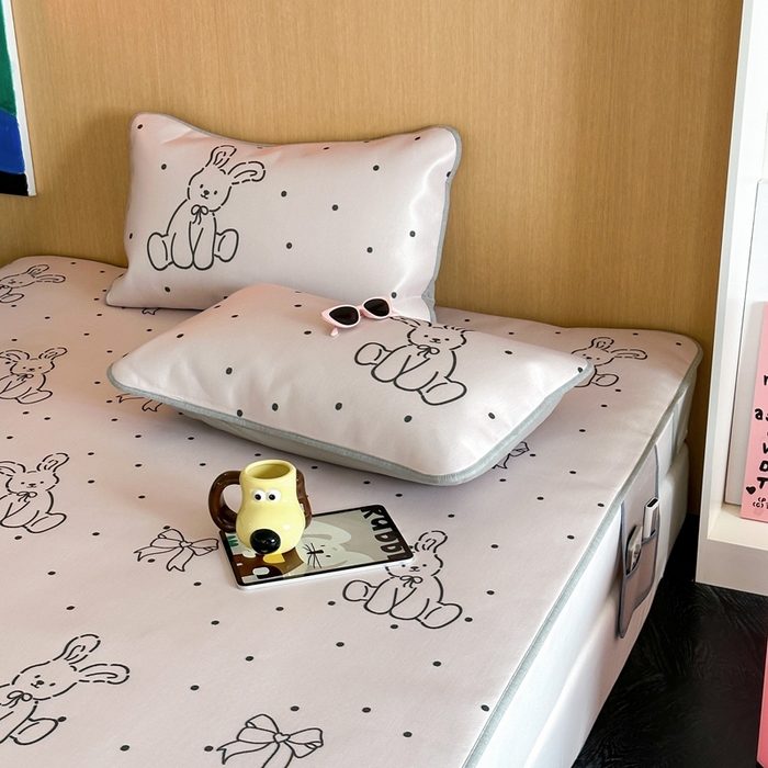 91家纺网 家纺一手货源 找家纺 时年 2024新款7A抗菌数码印花冰丝凉席（充值会员优惠10元） 波点兔兔