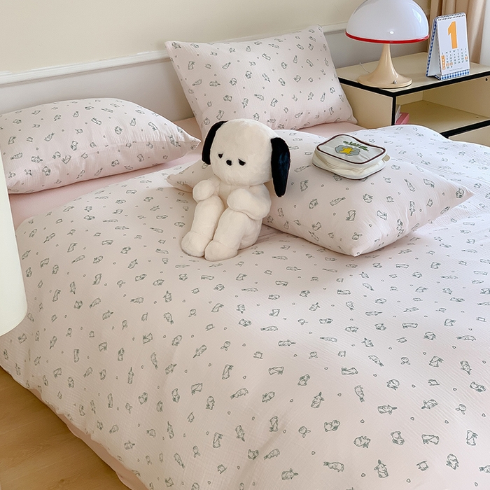 91家纺网 家纺一手货源 找家纺 萝莉家纺2025新款全棉双层皱皱纱四件套 小粉兔