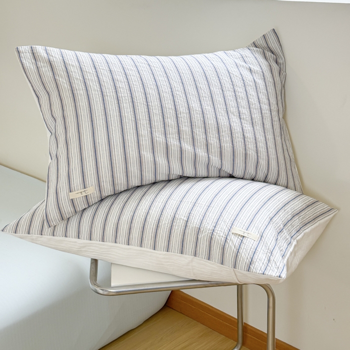 91家纺网 家纺一手货源 找家纺 玛奇朵 新款全棉色织立体提花四件套-海街日记 海街日记-蓝咖（搭配白色床单）