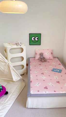 91家纺网 家纺一手货源 找家纺 喜多兔儿童家纺 2024新款抗菌大豆纤维隔尿凉席 粉色气球小兔