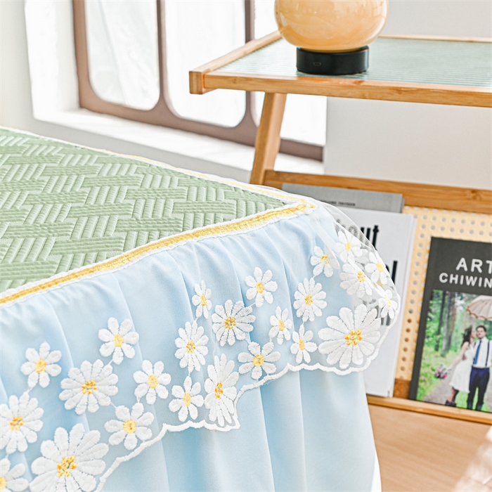 91家纺网 家纺一手货源 找家纺 共鸣沙发垫 2024新款A类凉感冰豆豆透气小菊花床裙系列 床裙冰豆小菊花浅绿