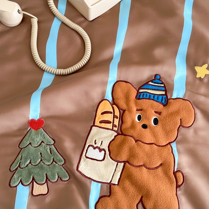 91家纺网 家纺一手货源 找家纺 黛舒家居 2024新款天丝条纹夏被款 小树熊