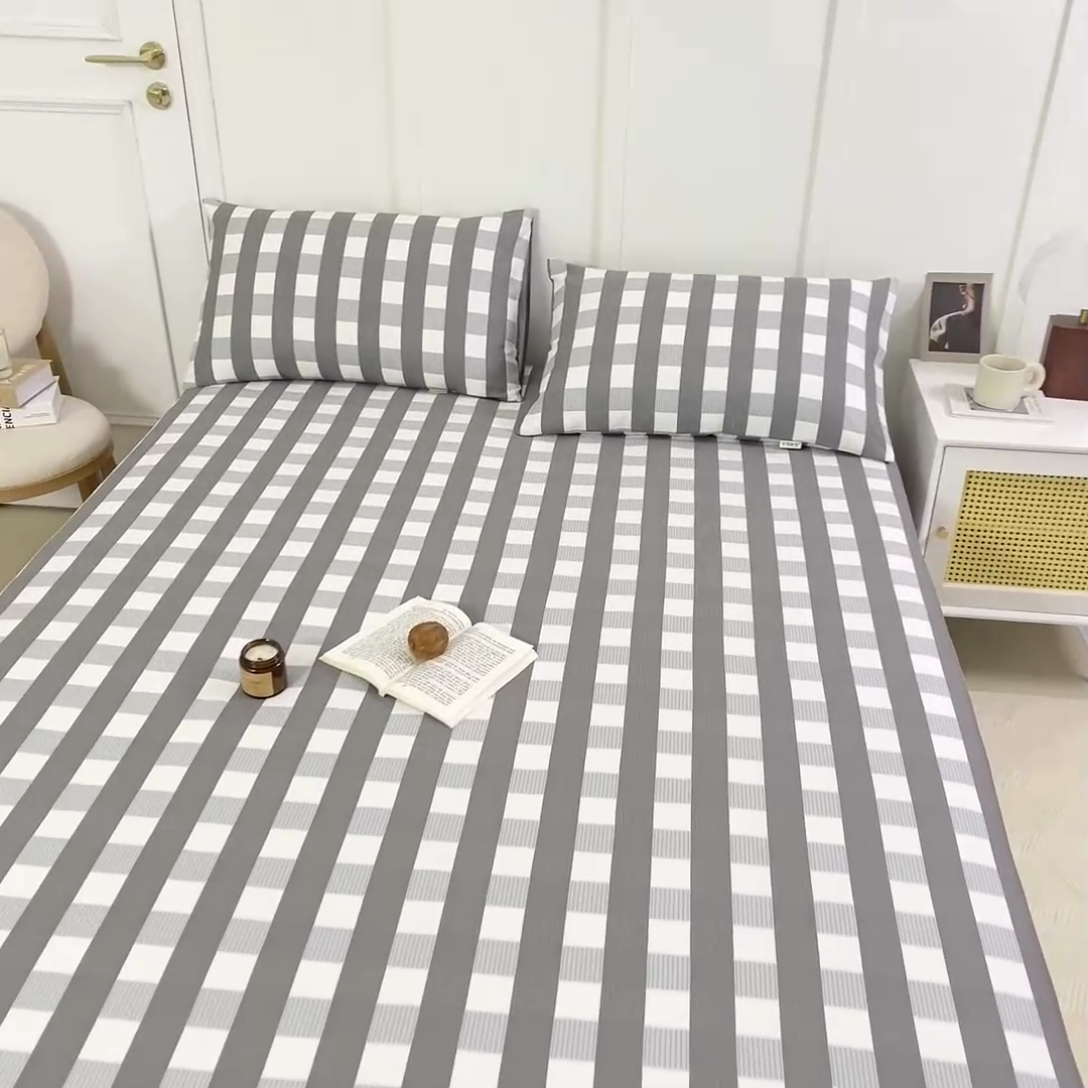 91家纺网 家纺一手货源 找家纺 鸣升 新款舒适透气全棉老粗布床笠 黑小格