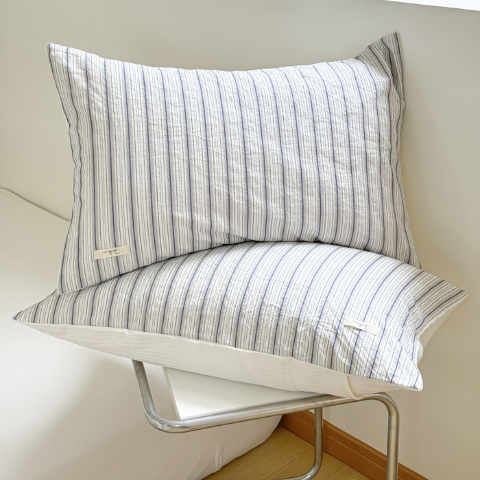 91家纺网 家纺一手货源 找家纺 玛奇朵 新款全棉色织立体提花四件套-海街日记 海街日记-蓝咖（搭配蓝色床单）