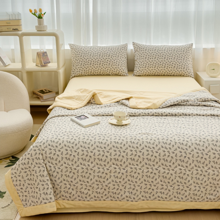 91家纺网 家纺一手货源 找家纺 金丝鸟家纺 2024新款全棉棉花夏被四件套 米色小花