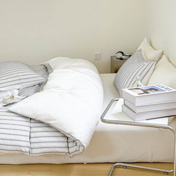 91家纺网 家纺一手货源 找家纺 玛奇朵 新款全棉色织立体提花四件套-海街日记 海街日记-蓝咖（搭配蓝色床单）