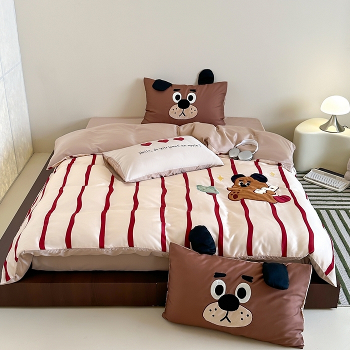 91家纺网 家纺一手货源 找家纺 黛舒家居 2024新款天丝条纹款四件套 面包熊