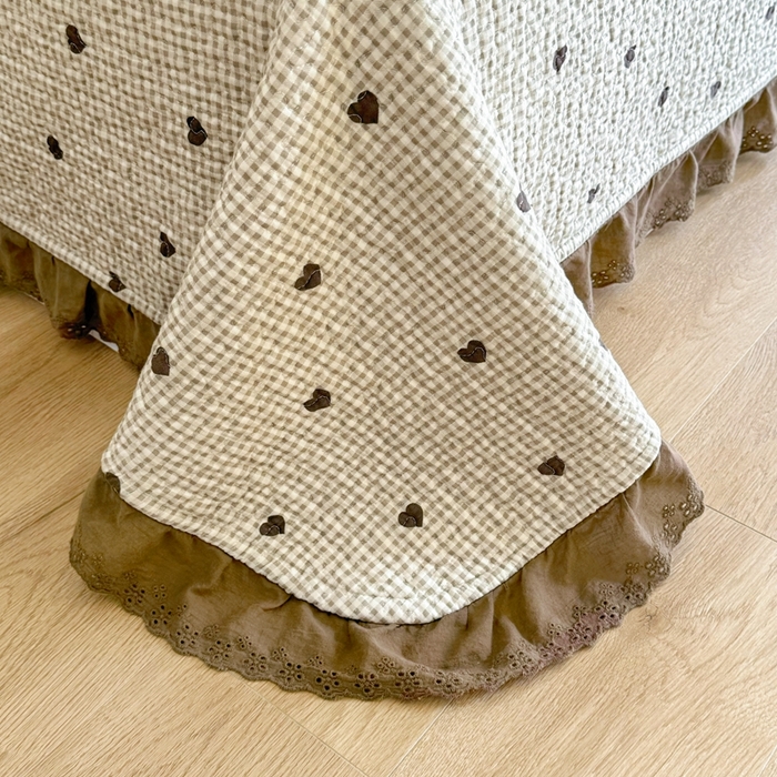 91家纺网 家纺一手货源 找家纺 添越 2024新款纯棉砂洗床盖 守护甜心