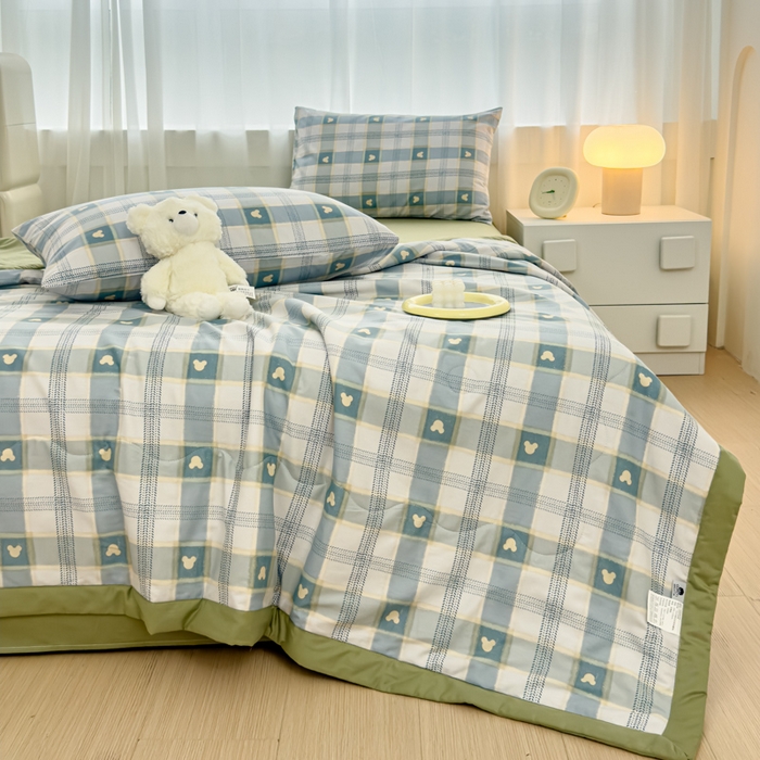 91家纺网 家纺一手货源 找家纺 金丝鸟家纺 2024新款全棉棉花夏被四件套 小格米奇