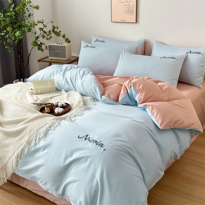 91家纺网 家纺一手货源 找家纺 多品家纺 2024新款全棉纯色双拼刺绣四件套 浅蓝水粉