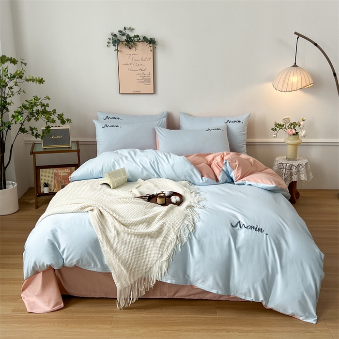 91家纺网 家纺一手货源 找家纺 多品家纺 2024新款全棉纯色双拼刺绣四件套 浅蓝水粉