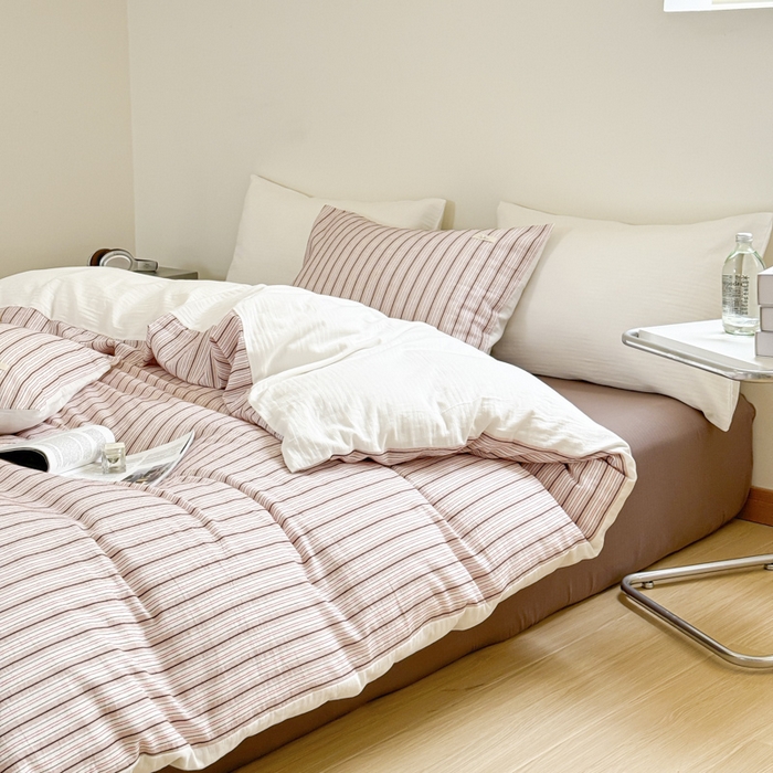 91家纺网 家纺一手货源 找家纺 玛奇朵 新款全棉色织立体提花四件套-海街日记 海街日记-红咖（搭配咖色床单）