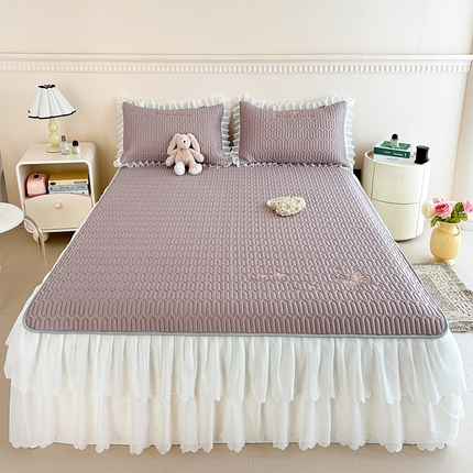 91家纺网 家纺一手货源 找家纺 好眠好梦家纺2024新款梦蝶乳胶床裙 优雅紫