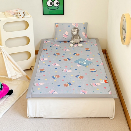 91家纺网 家纺一手货源 找家纺 （总）喜多兔儿童家纺 2024新款抗菌大豆纤维隔尿凉席