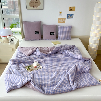 91家纺网 家纺一手货源 找家纺 翰轩家居 2024新款全棉色织水洗棉抱枕被 雅致-紫