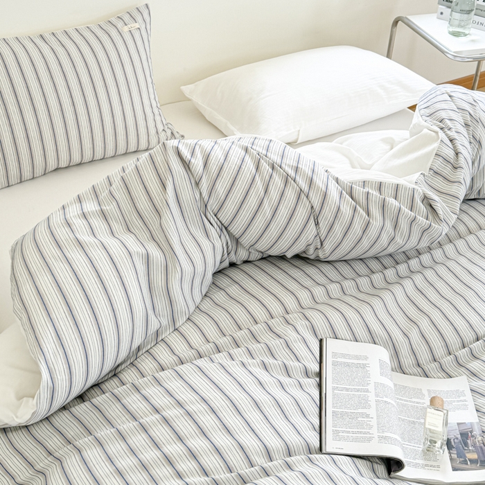 91家纺网 家纺一手货源 找家纺 玛奇朵 新款全棉色织立体提花四件套-海街日记 海街日记-蓝咖（搭配蓝色床单）