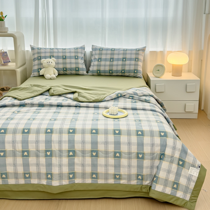 91家纺网 家纺一手货源 找家纺 金丝鸟家纺 2024新款全棉棉花夏被四件套 小格米奇