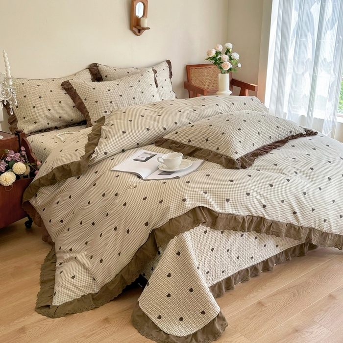 91家纺网 家纺一手货源 找家纺 添越 2024新款纯棉砂洗床盖 守护甜心