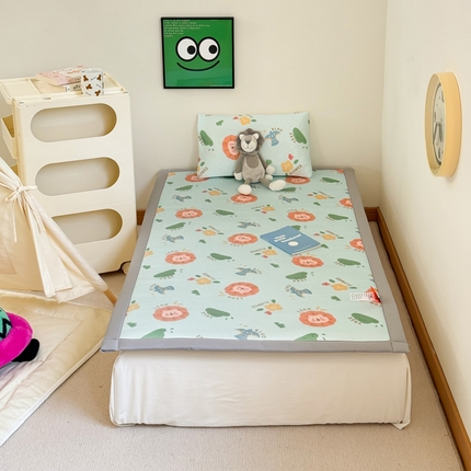 91家纺网 家纺一手货源 找家纺 （总）喜多兔儿童家纺 2024新款抗菌大豆纤维隔尿凉席