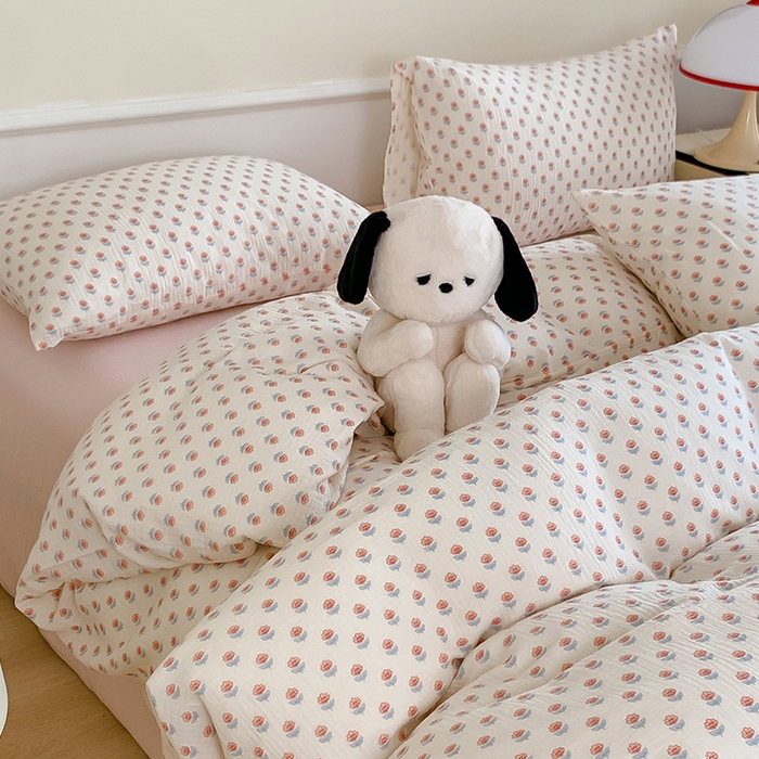 91家纺网 家纺一手货源 找家纺 萝莉家纺2025新款全棉双层皱皱纱四件套 粉小花