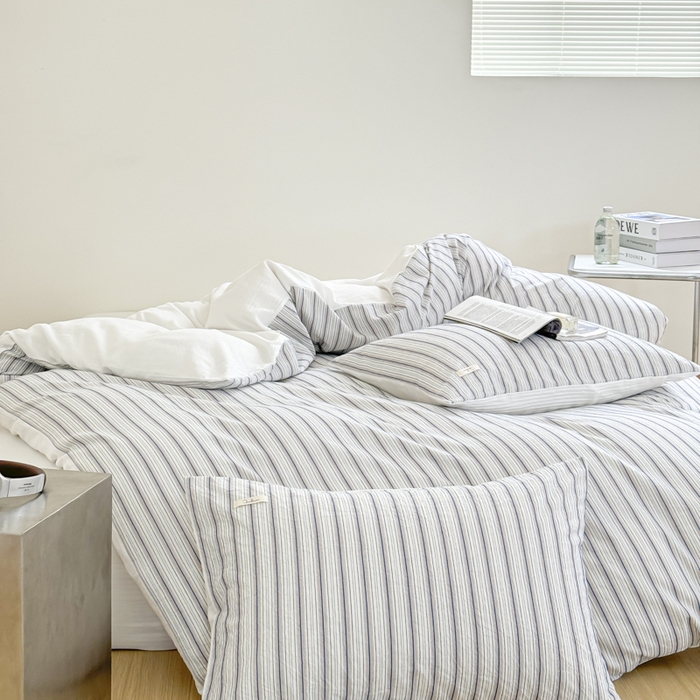 91家纺网 家纺一手货源 找家纺 玛奇朵 新款全棉色织立体提花四件套-海街日记 海街日记-蓝咖（搭配蓝色床单）