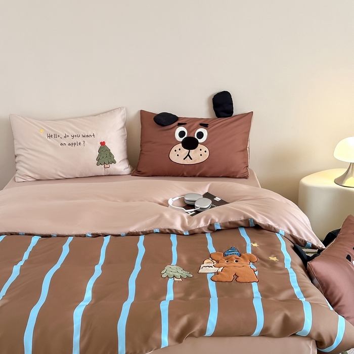 91家纺网 家纺一手货源 找家纺 黛舒家居 2024新款天丝条纹款四件套 小树熊