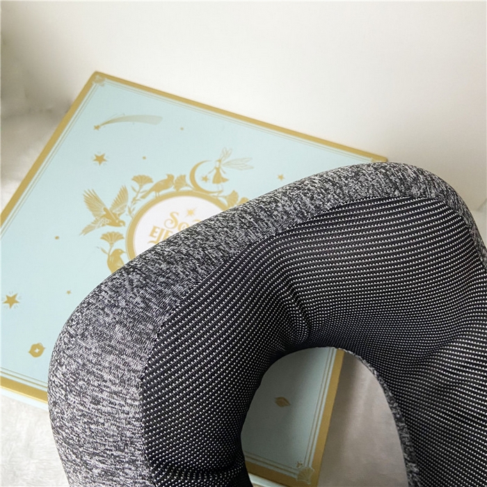 91家纺网 家纺一手货源 找家纺 卡奥家纺 2024新款阳离子U型枕 灰27*25*14cm