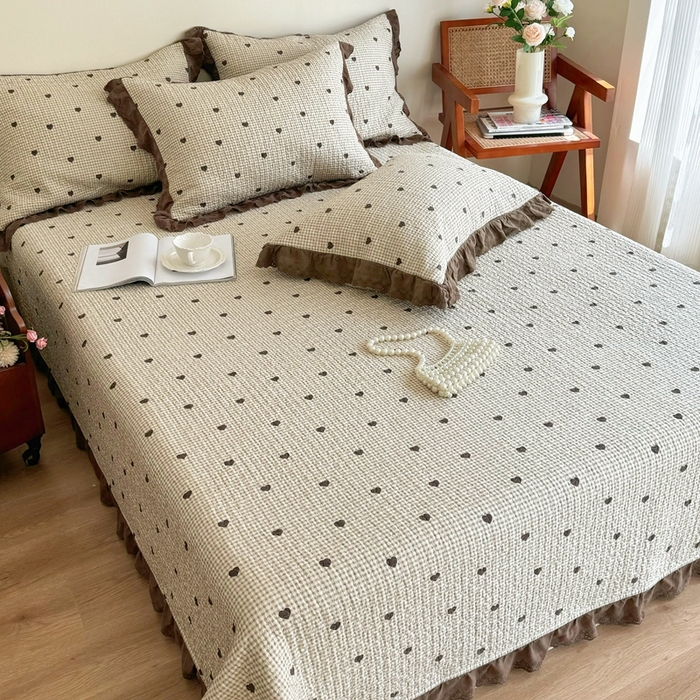 91家纺网 家纺一手货源 找家纺 添越 2024新款纯棉砂洗床盖 守护甜心