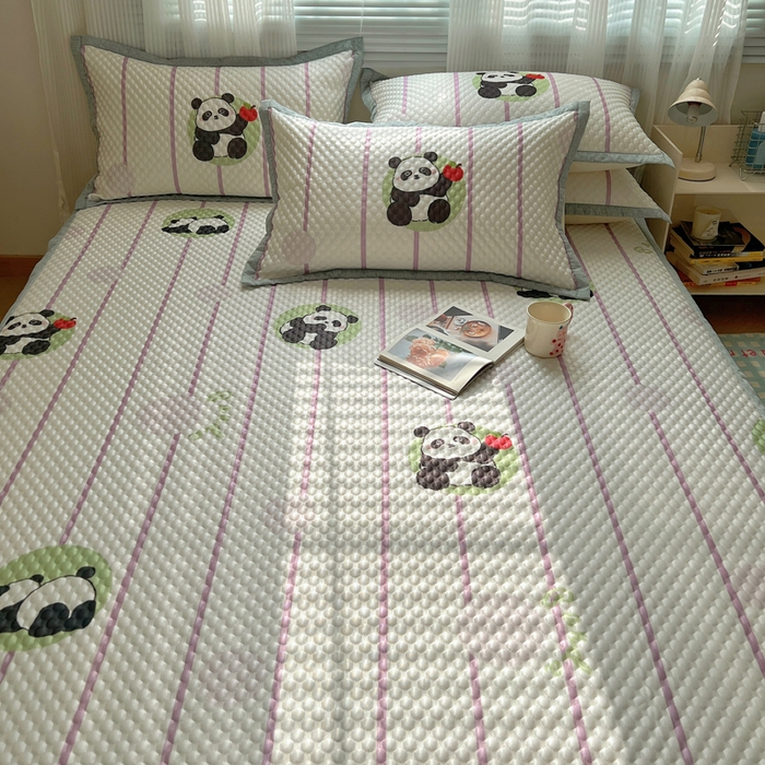 91家纺网 家纺一手货源 找家纺 顾里家纺 2024 新款凉豆豆印花席 条纹熊猫