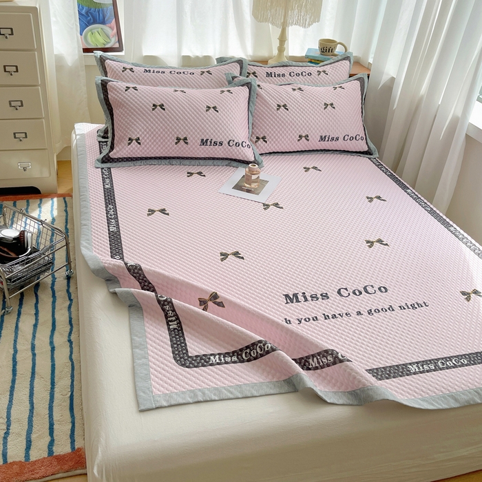 91家纺网 家纺一手货源 找家纺 顾里家纺 2024 新款凉豆豆印花席 少女蝴蝶结