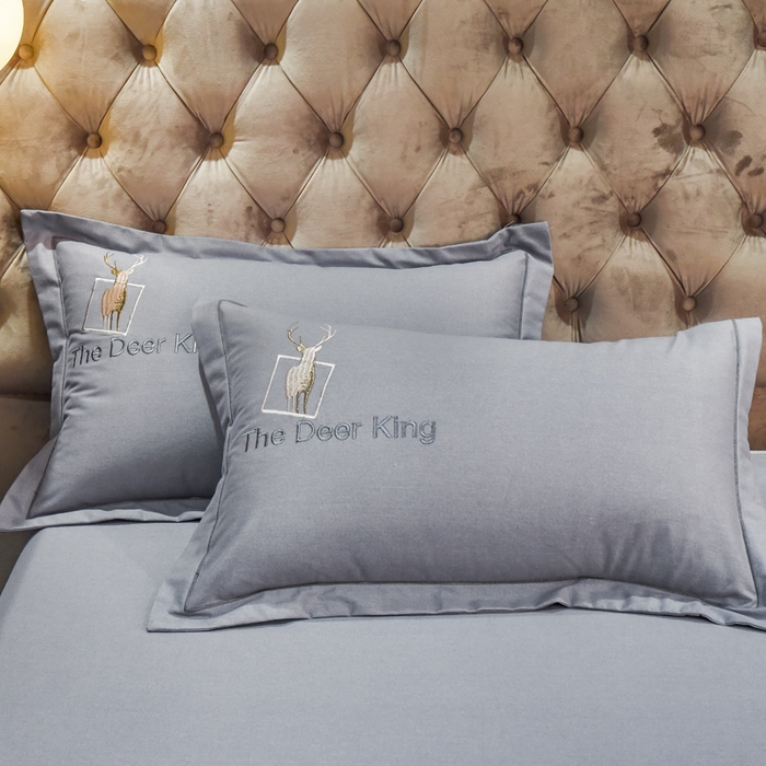 91家纺网 家纺一手货源 找家纺 艾迪尚家纺 2025新款纯色生态磨毛绣花单被套 麋鹿-高级灰