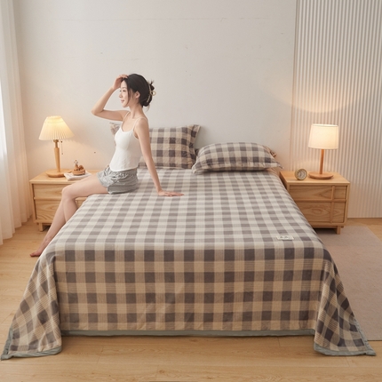 91家纺网 家纺一手货源 找家纺 雅萱家纺 2024新款良品系列牛奶绒多功能毛毯盖毯 良品-摩卡格