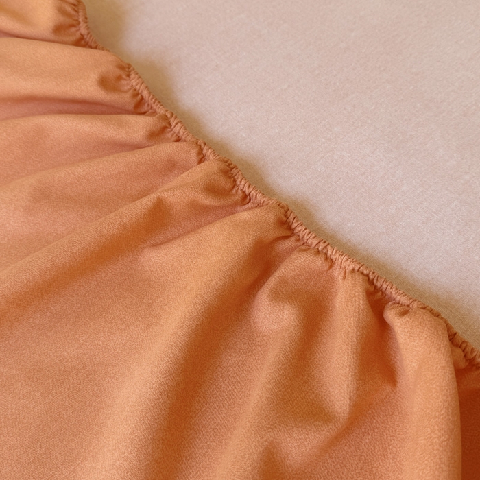 91家纺网 家纺一手货源 找家纺 艾迪尚家纺 2025新款纯色生态磨毛绣花单床笠 幸福树-桔黄