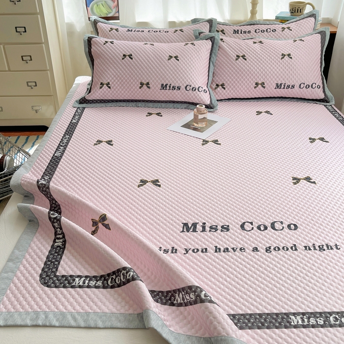 91家纺网 家纺一手货源 找家纺 顾里家纺 2024 新款凉豆豆印花席 少女蝴蝶结