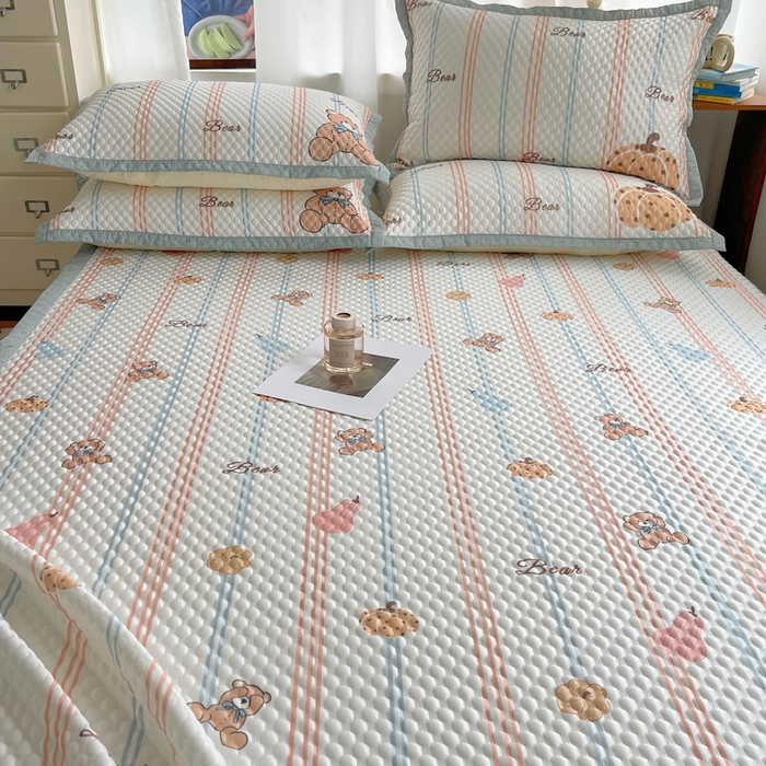 91家纺网 家纺一手货源 找家纺 顾里家纺 2024 新款凉豆豆印花席 小熊南瓜