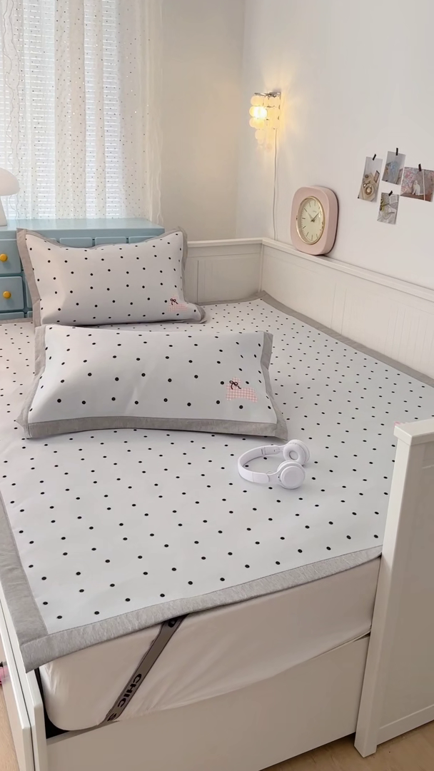 91家纺网 家纺一手货源 找家纺 昔可家纺 2024新款大版数码印花养生冰藤席 波点兔