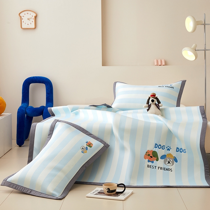 91家纺网 家纺一手货源 找家纺 怡家居 2024新款A类PE凉感提花加刺绣凉席三件套 米兰条纹狗