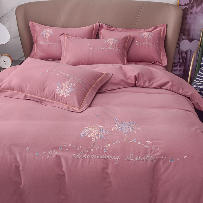 91家纺网 家纺一手货源 找家纺 艾迪尚家纺 2025新款纯色生态磨毛绣花四件套 幸福树-豆沙